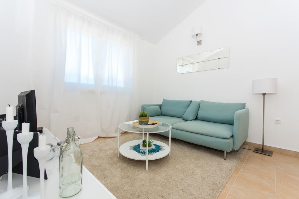 Apartment Flynn Trogir Zewnętrze zdjęcie